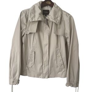 Cole Haan Cream Short Light Jacket. Size 12